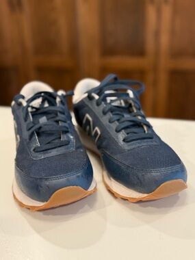 New Balance 501 Navy and Gum Retro Runner Sneakers